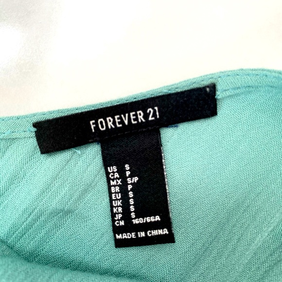 Forever 21 Romper - Picture 3 of 3